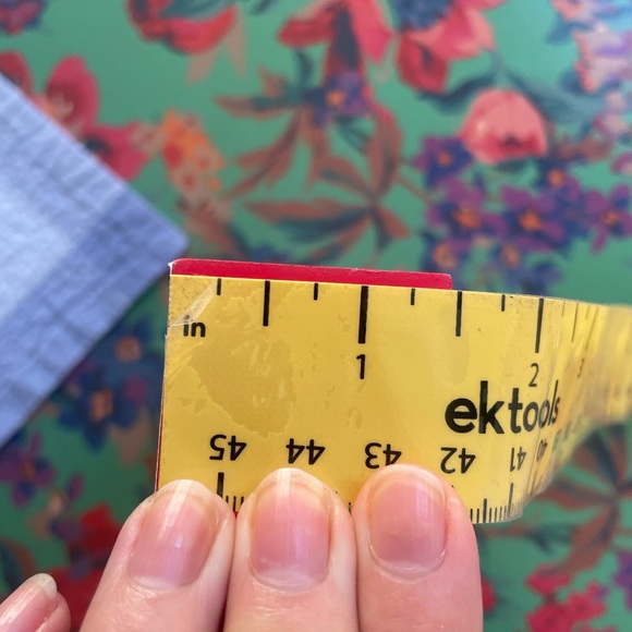 NEW Hello Kitty Happy Holidays Christmas block home decor - Picture 7 of 11